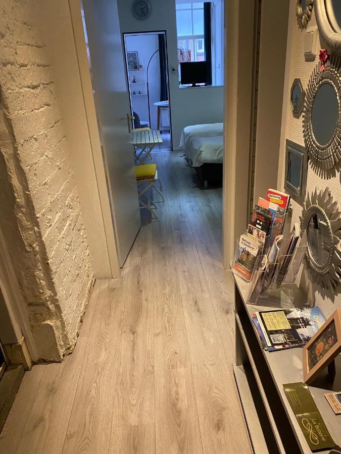 Bed and Breakfast Blom Aan De Gracht Dordrecht Esterno foto